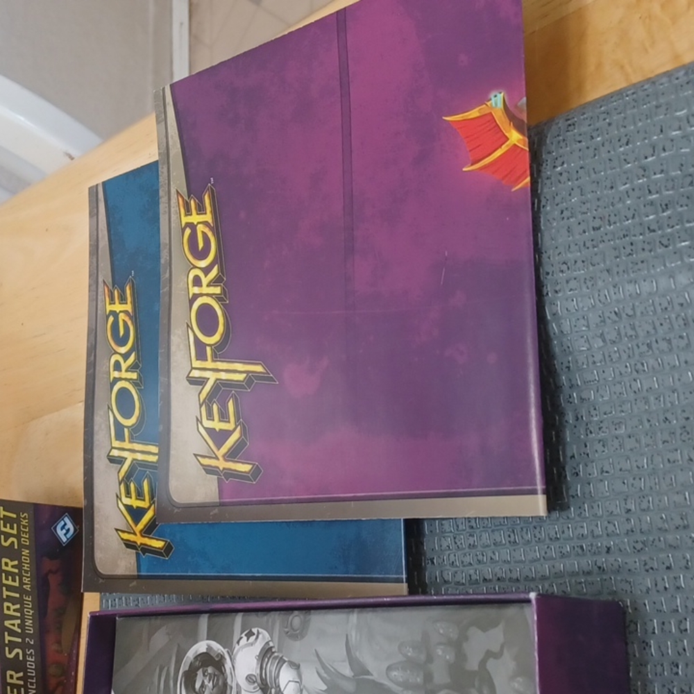 Keyforge world's collide starter pack - Picture 2 of 8